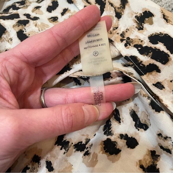 Calvin Klein Leopard Print Cap Sleeve Blouse Size 2X - Picture 7 of 10